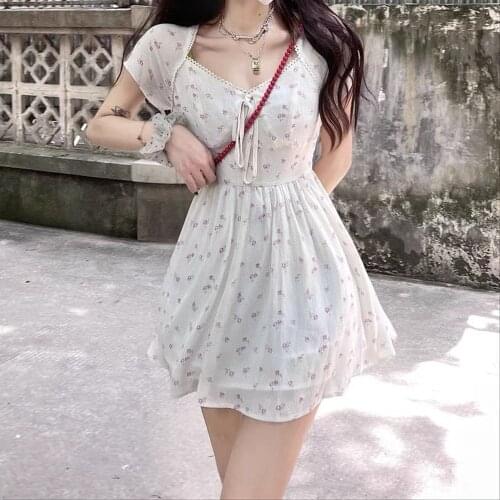 Vintage Floral Mini Dress Women Sweet Elegant Lace Patchwork Fairy Dress Summer High Street Korean Party Dresses for Women 2021
