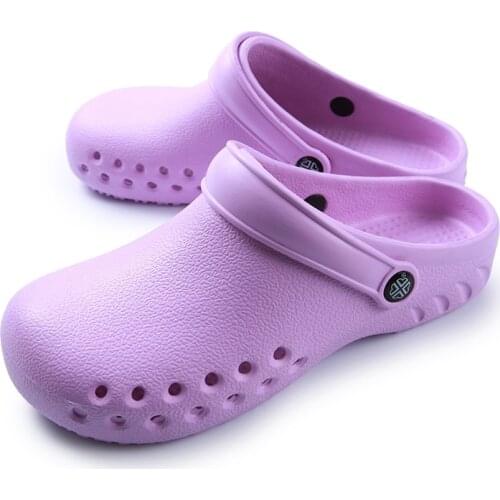 Hospital Medical Slipper Doctor Shoes Breathable Nurse Slippers Non-slip Nurse Clogs Operating Room Shoes Surgical Work Sandals