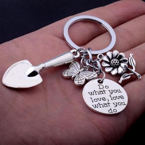 36PC Shovel Gardener Key Chains Gift Sunflower Flower Butterfly Shovel Pendant Charm Keychains Florist Nature Jewelry Key Rings
