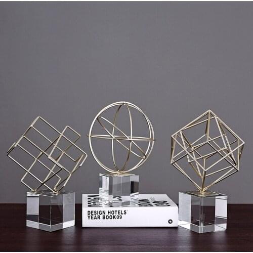 Creative Abstract Geometric Metal Decoration Crystal Glass Ornaments Living Room Wine Cabinet Desktop Decoration High-end Gifts