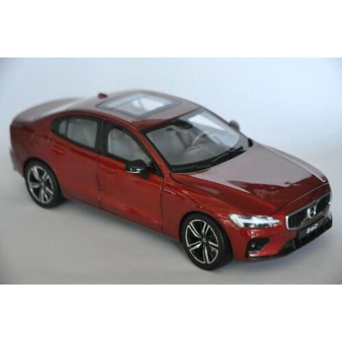 1:18 Diecast Model for Volvo S60 T5 2020 Red Sedan Alloy Toy Car Miniature Collection Gifts S60