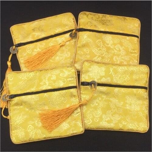 30 pcs/lot Handmade Cloth Zip Bags for Gift Embroidered Women Purse Coin Wallet Bag Tassel Storage Pouch Wholesale