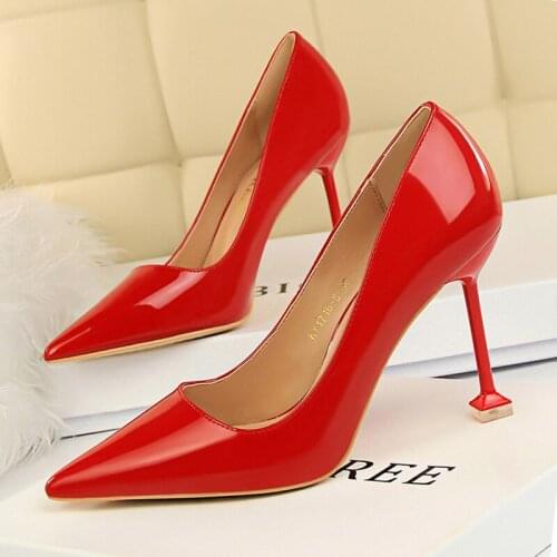 Elegant Womens Pumps Shoes On Heels 9.5cm Patent Leather High Heel Shoes For Women Wedding Shoes Pointed Toe Female Stiletto