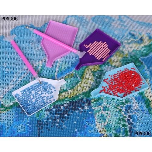 New product 4-color multifunctional diamond embroidery tray plastic rhinestone capacity DIY handmade diamond painting tool
