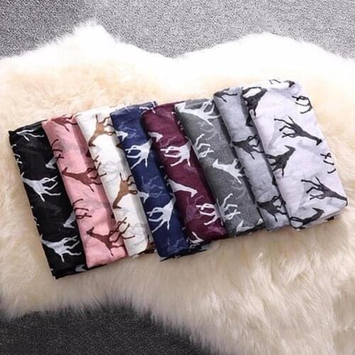 Cute Giraffe Animal Print Scarf Scarves Long Neck Wrap Women Sunscreen Shawl Soft Wrap Long Shawl Warm and light scarf
