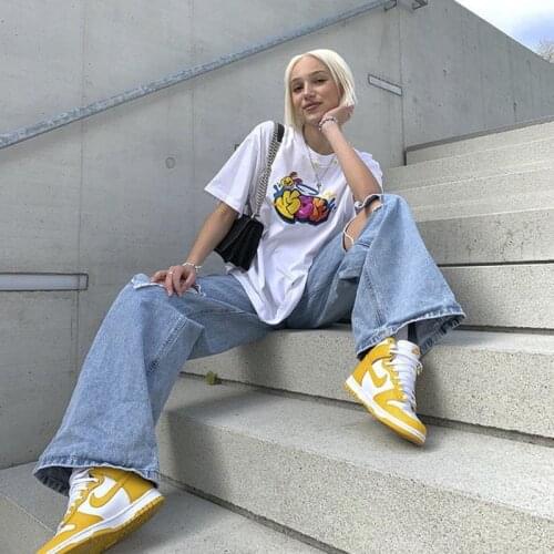 White short-sleeved female trend student wide round neck T-shirt 2021 new short-sleeved cartoon graffiti cotton top For Girl