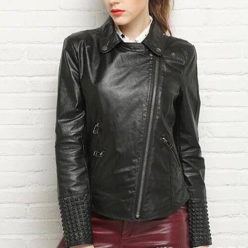 Autumn Women Punk Rivet Motorcycle Jackets Short Real Sheepskin Genuine Leather Zipper Slim Coats Ladies Fashion Clothes