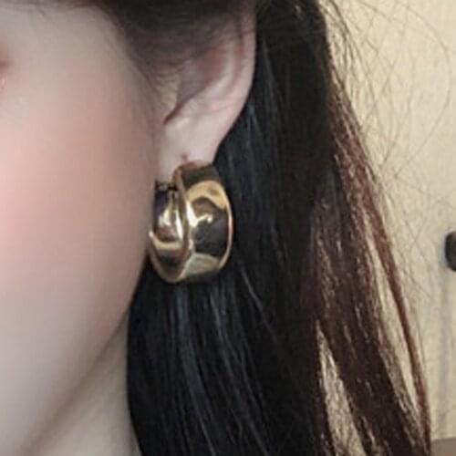 Round Hoop Earrings for Women Trendy Geometric Statement Drop Earrings Party 2021 Fashion Jewelry Gift AM6062
