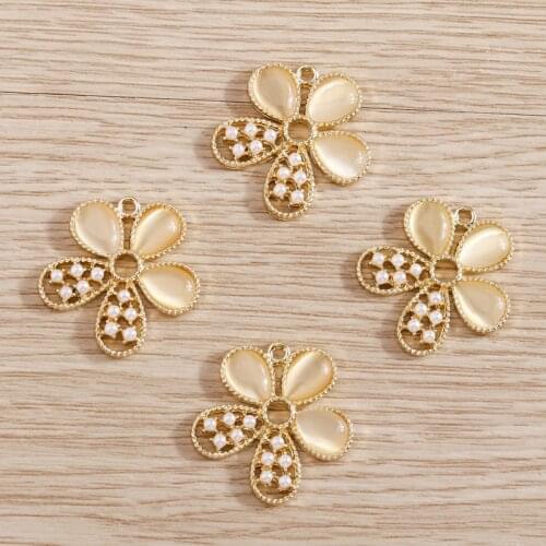 4pcs 22*22mm Fashion Opal Imitation Pearl Flower Charms for Making Pendants Necklace Earrings DIY Jewelry Crafts Decorations