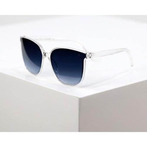 Street F. Women's Glasses And Cases