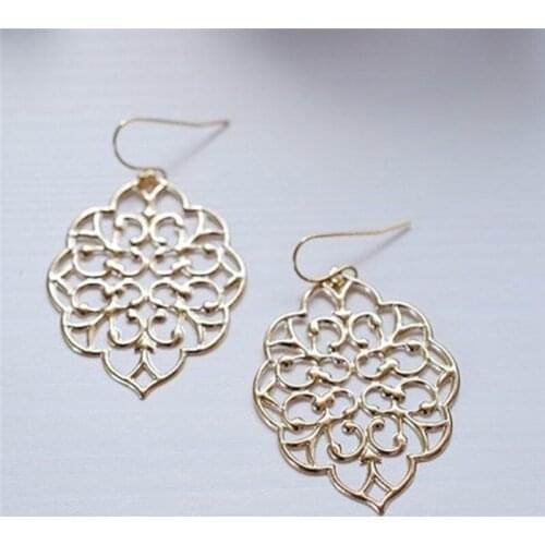 Fashion Jewelry Temperament Oval Hollow Flower Vine Crystal Earrings For Women Jewelry