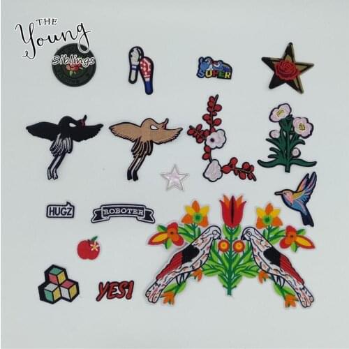 Fashion Embroidery Badges Hot melt adhesive Embroidery Sewing Applique DIY Clothing Accessories Patches 1pcs sell C5835-C5852