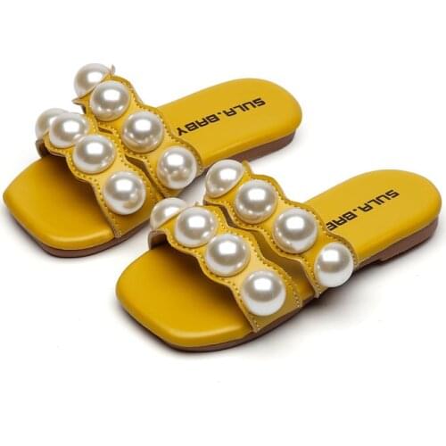 Girls Slippers 2021 New Korean Girl Pearl Non-slip Soft-soled Sandals Childrens Slippers Summer Fashion Cute Beach Shoes Home