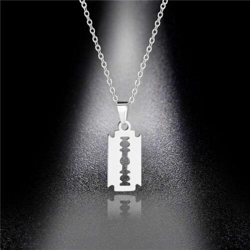 Collares de moda 2020 European and American hip-hop stainless steel blade necklace Amazon eBay personality cool razor pendant