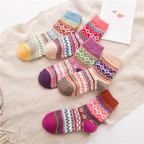 5Pairs/Pack New Autumn Winter Thick Warm Wool Women Socks Vintage Fashion Casual Female Socks High Quality Colorful Socks Gift