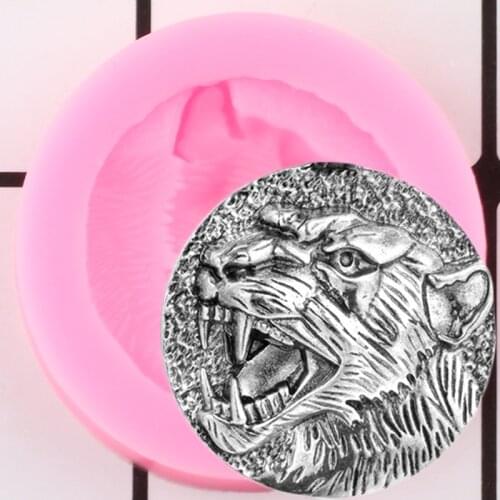 Lion Head Silicone Mold Wolf Head Relief Cheetah Leopard Custom Keychain Epoxy Resin Molds Candy Chocolate Cupcake Fondant Mould