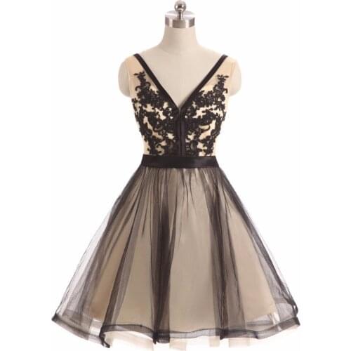 Black 2020 Homecoming Dresses A-line V-neck Short Mini Tulle Appliques Lace Backless vestido de noiva Elegant Cocktail Dresses