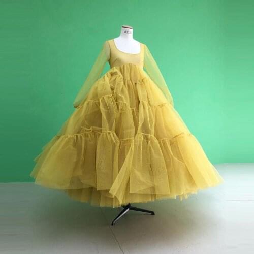 Chic Puffy Organza Dresses Long Sleeve See Through Designer 2021 Fluffy Tulle Dressing Gowns Women Plus Size For Party