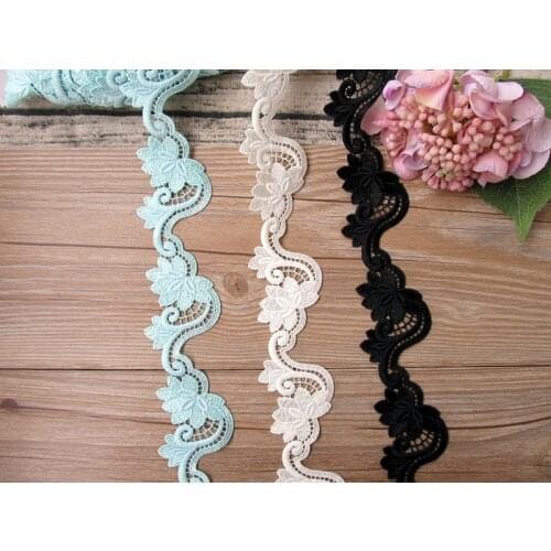 2Yards Ivory White Flower Embroidered Lace Trim Patch Fabric Sewing Edge Applique Ribbon Handmade Sewing Craft Decoration