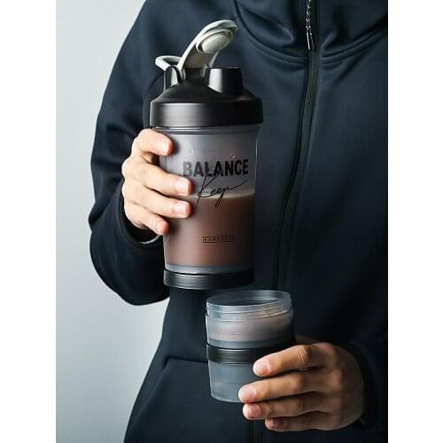 Protein Nutrition Powder Plastic Shaking Cup Milkshake Cup Fitness Portable 500ml Water Cup Three-layer Medicine Box Water Cup