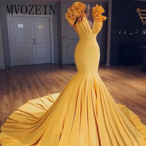 Yellow Mermaid Evening Dresses Satin V-Neck Sleeveless Court Train Long Evening Dress Formal Party Gowns Vestido de festa Longo