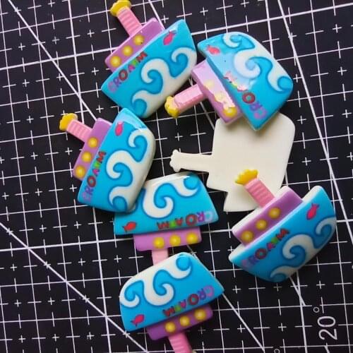 1pcs/lot Resin flat back cartoon boat 27mm Ornaments Micro landscape Ornaments Creative Home Gardening Decorations