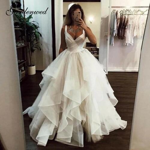 Gardenwed Ivory Ruffles Wedding Dresses 2020 V Neck Tiered Skirt Bride Dresses Backless Pleated Long Tulle Bridal Gowns