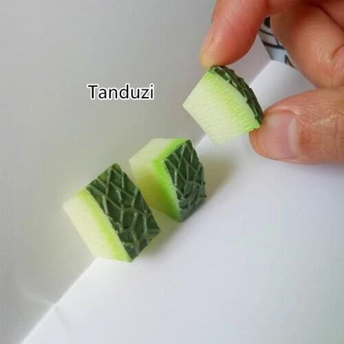 Tanduzi Wholesale 100PCS Resin Fruit Flatback Cabochon Miniature Hami Melon Resin Kawaii DIY Decoration