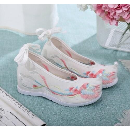 Retro Hanfu Embroidered Shoes For Teens Women Chinese Traditional Canvas Student College Girl Kawaii Ballet Flats Women