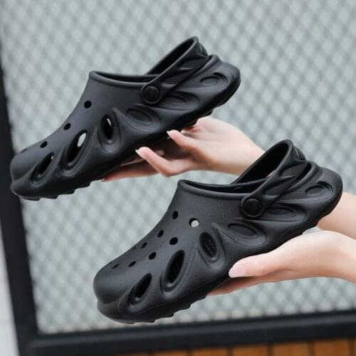 Summer Dongdong Fashion Slippers Outdoor Leisure Sandals Youth Flat Bottom Couple sandals Outdoor Soft Comfortable Affordable