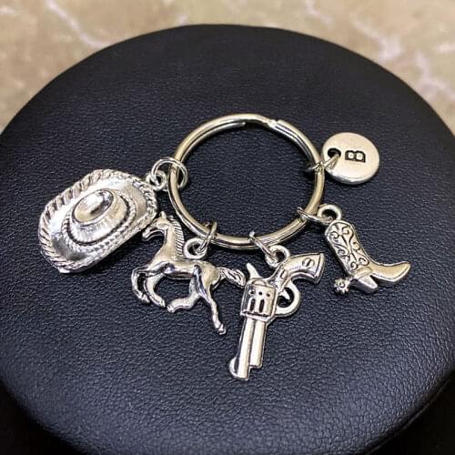 A-Z 26 Initial Letters Gun Charms Boot Keychain Cowboy Hat Keyring With Horseriding Pendant Western Jewelry Cowgirl Fashion Gift