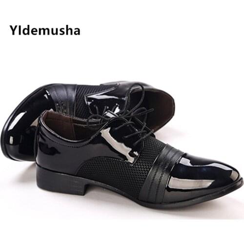 Men Pointed Toe Shoes Oxford PU Leather Mens Dress Shoes Business Flat Shoes Hollow Outs Breathable Mens Banquet Wedding Shoes