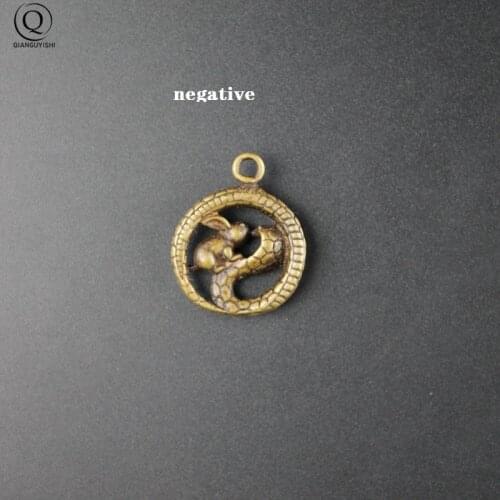Hot Sale 12 Constellations Zodiac Sign Retro Copper Snake Rabbit Pendant Necklace for Women Men Fashion Gift Dropshipping Jew