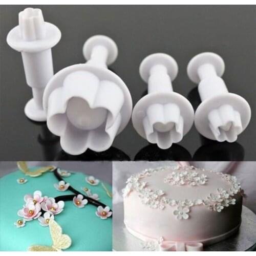 Hot Sale Special Offer 4Pcs/1Set Plum Blossom Spring Die Sugar Cakes Baked Plastic Utensils Modeling Tools Kitchen Gadgets