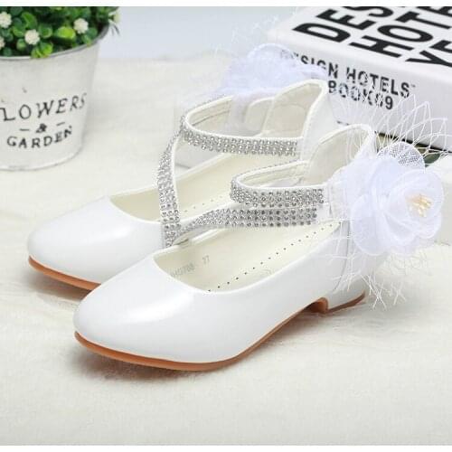 Flowers Girls Princess Leather shoes 2017 Autumn Children Wedding Shoes for Kids Party Shoes Girls dancing shoes with High heel