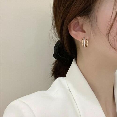 New Design Gold Color Metal Geometric Irregular Tassel Chain Clip Pierced Stud Earrings for Women Gold Jewelr