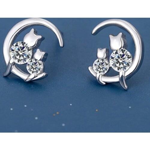 Fashion Moon Cute Animal Cat Stud Earrings Charm Girl Student Stud Earrings Elegant Womens Dinner Dance Party Jewelry
