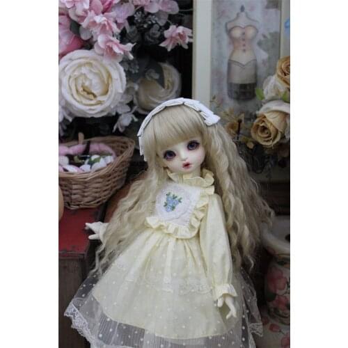 BJD doll clothes suitable for 1/3 1/4 1/6 Blythes size ight yellow lace pastoral fresh doll accessories(skirt + headdress)