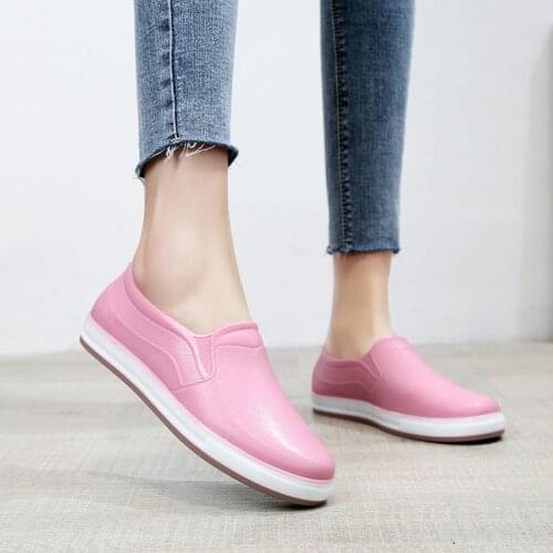 Pvc Rain Boots Women Fashion Ankle Rain Shoes Women Flats Non Slip Waterproof Slip on Shoes Boots for Women Waterproof Work