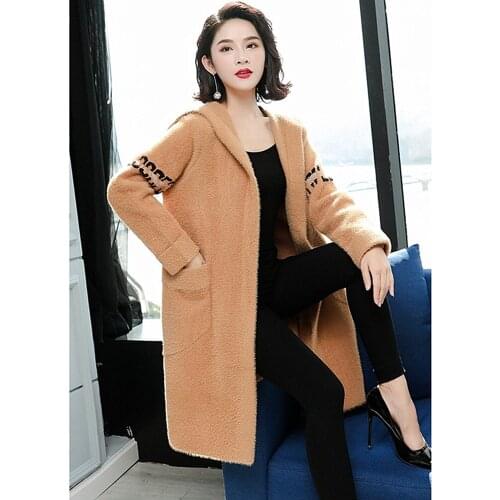 2018 Autumn Winter New Embroidered Hooded Knit Coat Womens Long Section Faux Velvet Sweater Women Fashion Coat Comfortable Wild