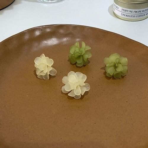 Origin Summer Fashion Green White Color Arcylic Flower Dangle Earring for Women Luxury Petal Wedding Earring Jewelry Pendientes