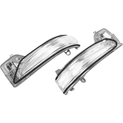 Car Left and Right Rearview Side Mirror Turn Signal LED Repeater Light for Toyota Hilux Revo Pickup 2015-2020