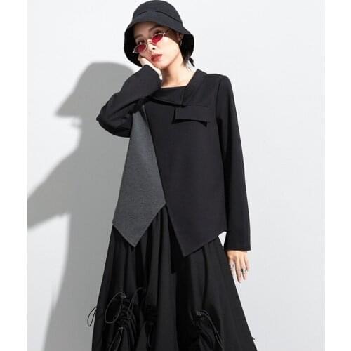 2021 spring new European and American personality irregular T-shirt womens street fashion splicing Lapel casual slim top