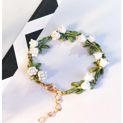 Vanssey Bracelets With Charms