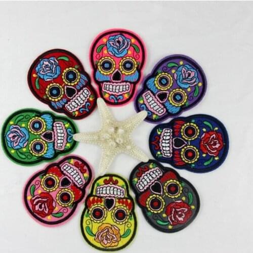 1PCS Iron On Patches Clothes DIY Flowered Skull Embroidered Patches For Clothing Fabric Badges Sewing Patches