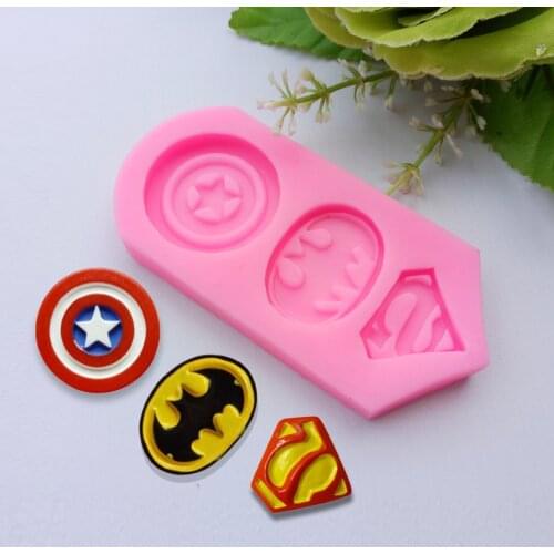 Molde de silicona para Fondant de resina epoxi con Logo de superhéroe, DIY, adornos para llavero, joyería de yeso, molde de Fond