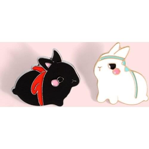 Cartoon fun cute animal enamel brooch black white rabbit pin alloy badge cowboy clothes bag accessories sweet jewelry gift