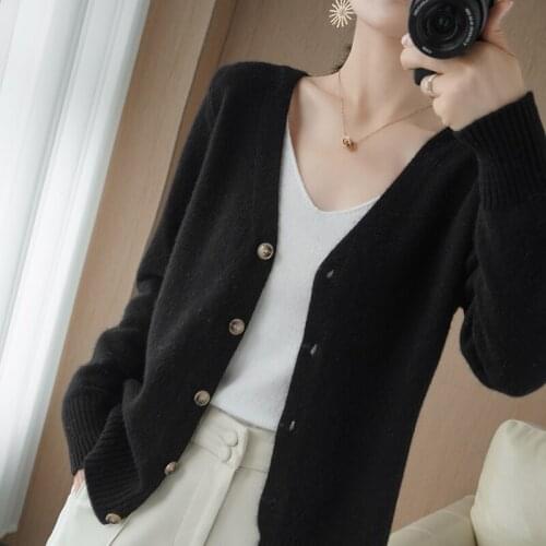 Knitted cardigan womens short V-neck versatile sweater thin coat 2021 spring and autumn new style loose knit sweater shawl