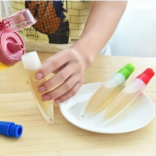 1PCS BBQ Tools Oil Bottle Brush Kitchen Skewers Silicone BBQ Brush Grill Accessories Cooking Oil Brushes Bakeware Barbeque Tools