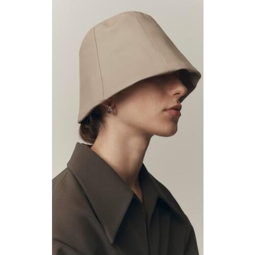 Minimalist Unisex Black/Beige Faux Leather Bucket Hat Classic Elegant Streetstyle PU Multiway Structure Fisherman Hat Travel Cap